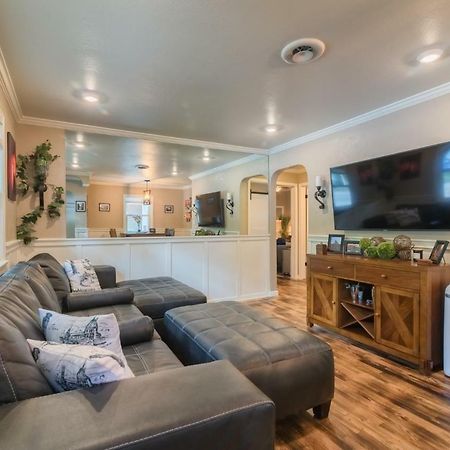 Italian Style In Old Town With Private Hot Tub Βίλα Φορτ Κόλινς Εξωτερικό φωτογραφία