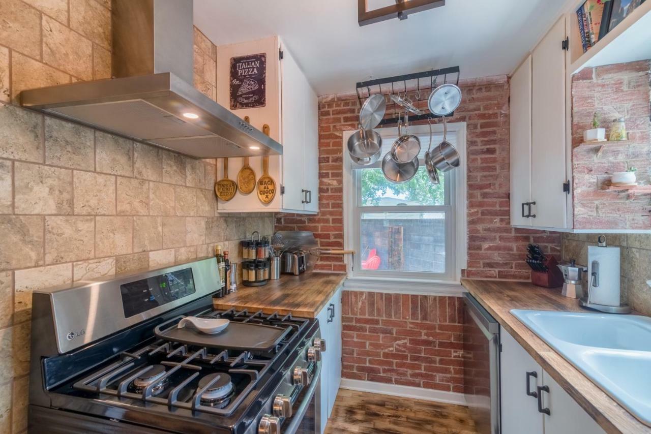 Italian Style In Old Town With Private Hot Tub Βίλα Φορτ Κόλινς Εξωτερικό φωτογραφία